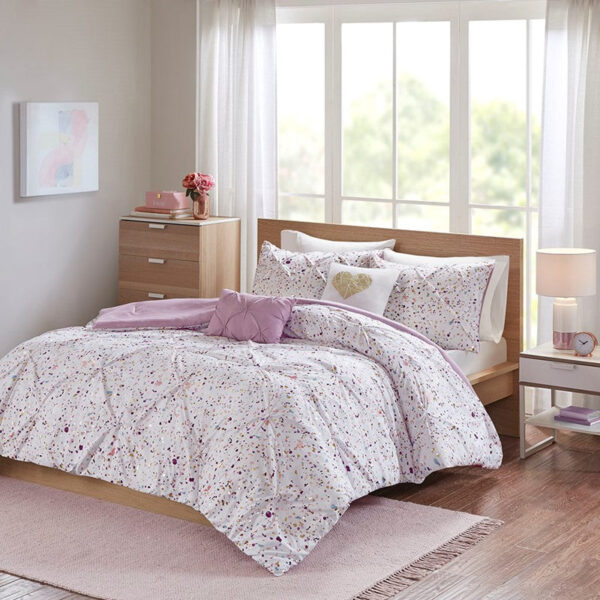 Intelligent Design Abby Metallic Printed and Pintucked Comforter in Plum, Full / Queen ID10-1675