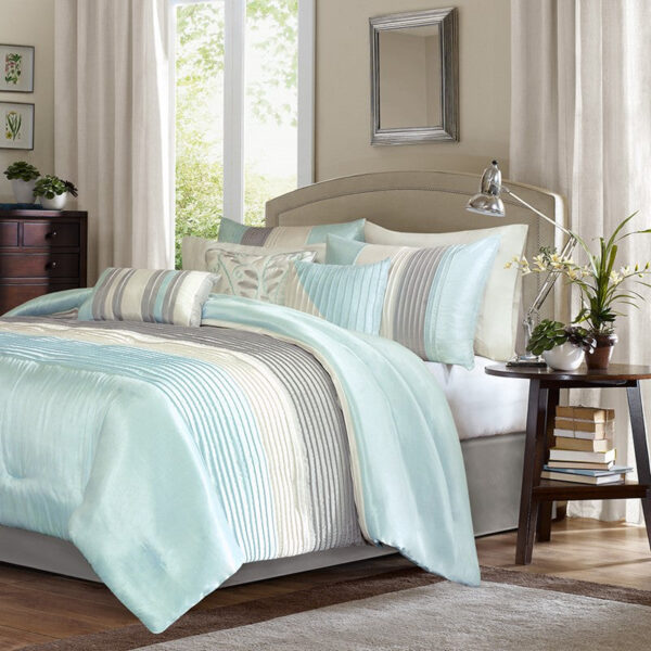 Madison Park Amherst 7 Piece Comforter Set in Aqua, Queen MP10-2979